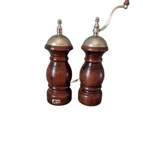 Vintage Kimco salt and pepper shaker pepper mill  wood wooden brown  8 in